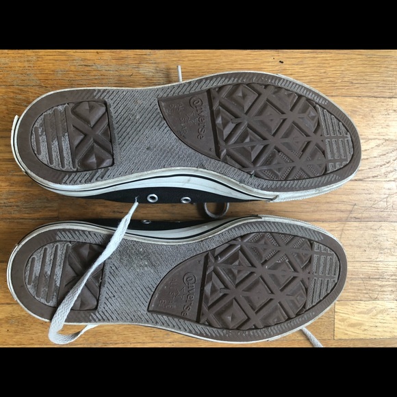 Black Converse - Picture 3 of 4